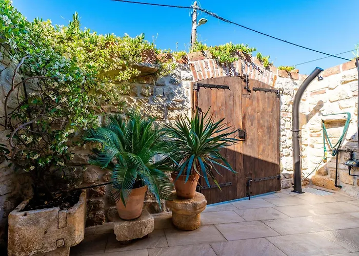 Style Stone Lux Solis Nin
