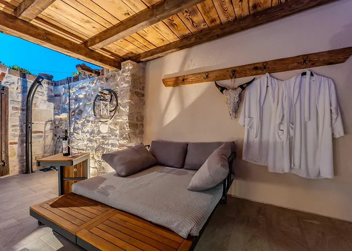 Style Stone Lux Solis Nin