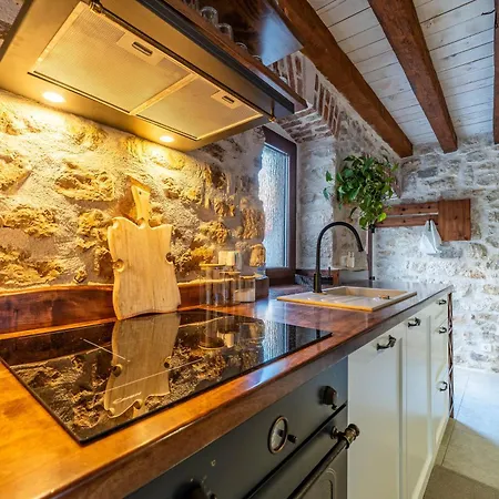 Style Stone Lux Solis * Nin