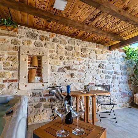 Style Stone Lux Solis