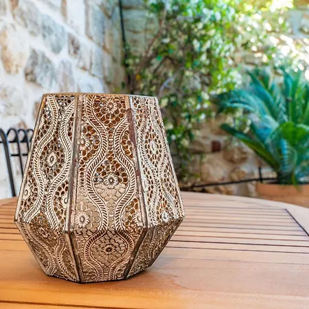 Villa Style Stone Lux Solis *