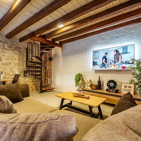 Style Stone Lux Solis Villa *