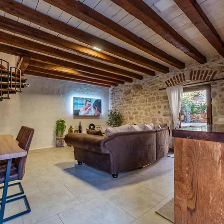Villa Style Stone Lux Solis Nin