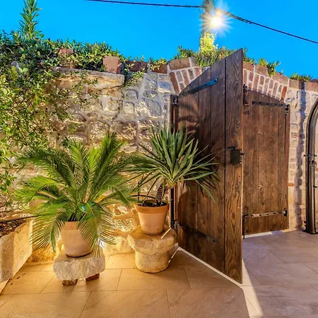 Style Stone Lux Solis *